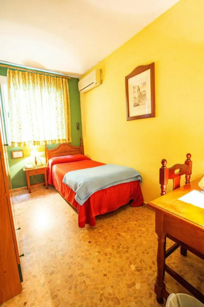 habitaciones de hotel en Ronda con baño privado